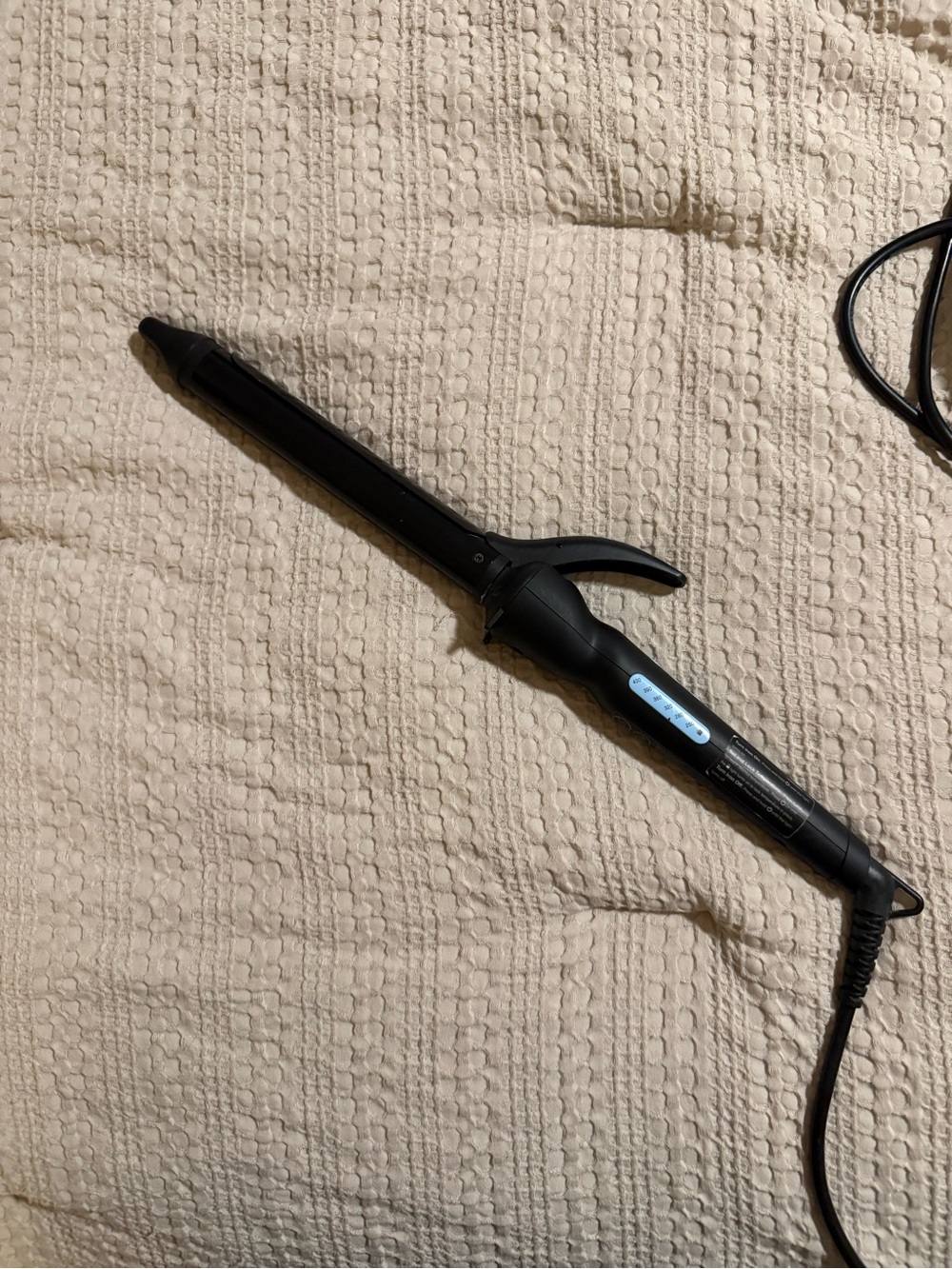 Bio Ionic 1-Inch Long Barrel Black Curling Iron